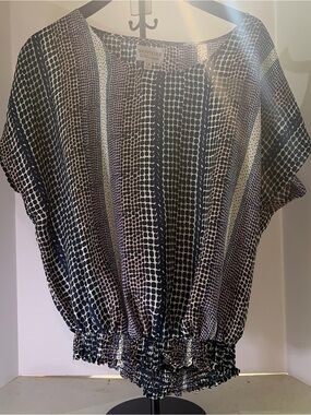 Sapphire Navy & White Patterned Blouse by SAPPHIRE